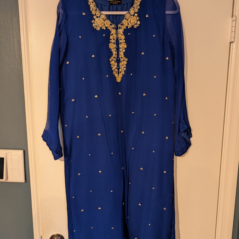 Pakistani Agha Noor Kameez And Dupatta